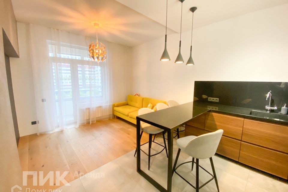 Сдаётся 2-комнатная квартира, 73.1 м²