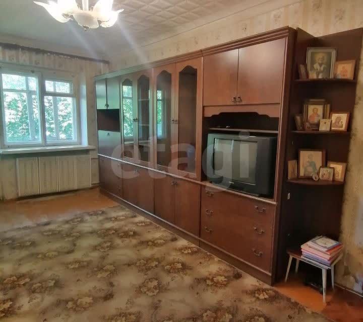 Продаётся 3-комнатная квартира, 54.5 м²
