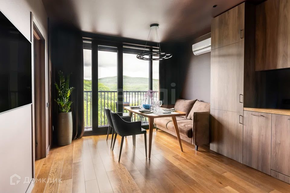 Сдаётся 3-комнатная квартира, 51.6 м²