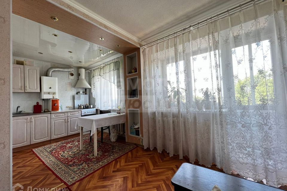 Продаётся 2-комнатная квартира, 42.7 м²