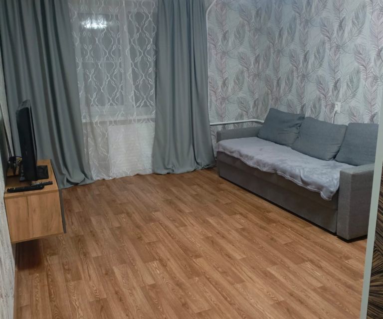 Сдаётся 1-комнатная квартира, 35 м²