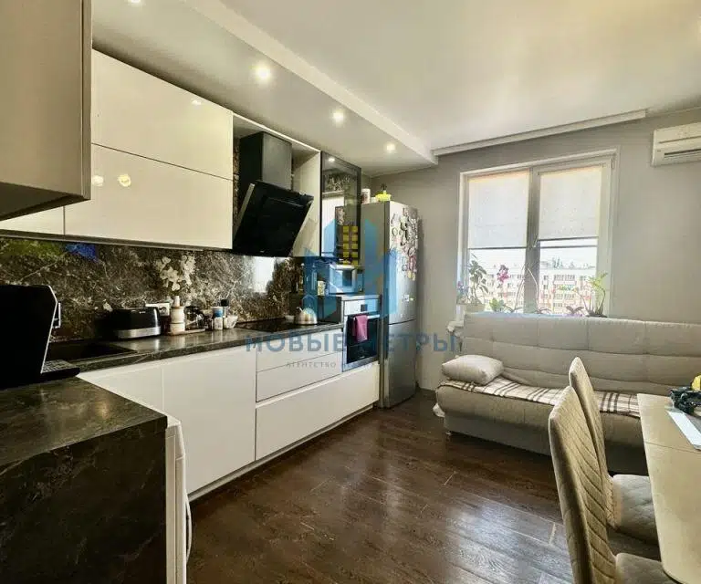 Продаётся 2-комнатная квартира, 60 м²