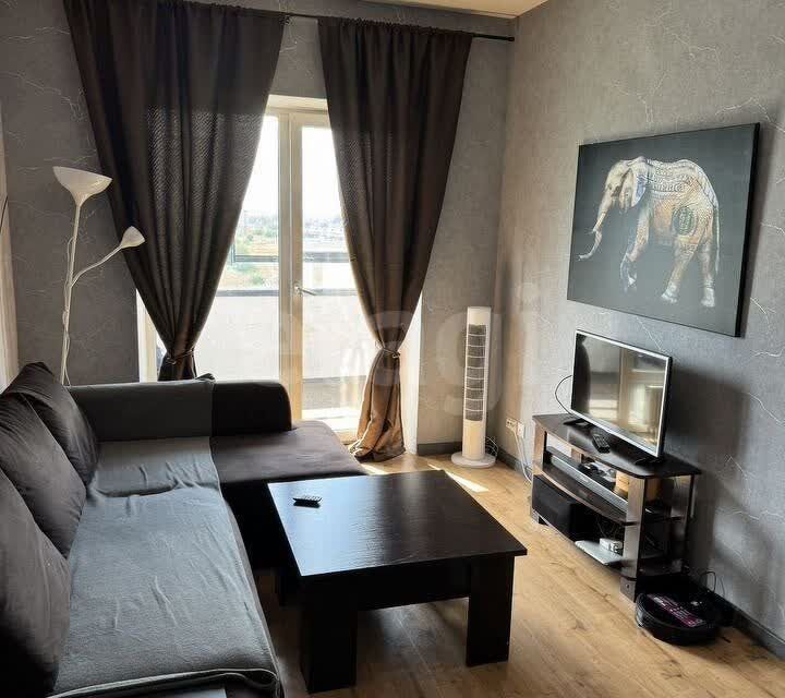 Продаётся 1-комнатная квартира, 43 м²