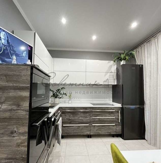 Продаётся 1-комнатная квартира, 46.4 м²