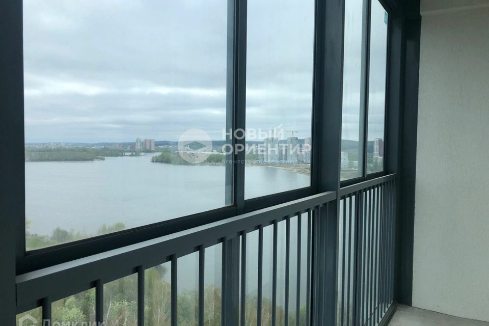 Продаётся 2-комнатная квартира, 73 м²
