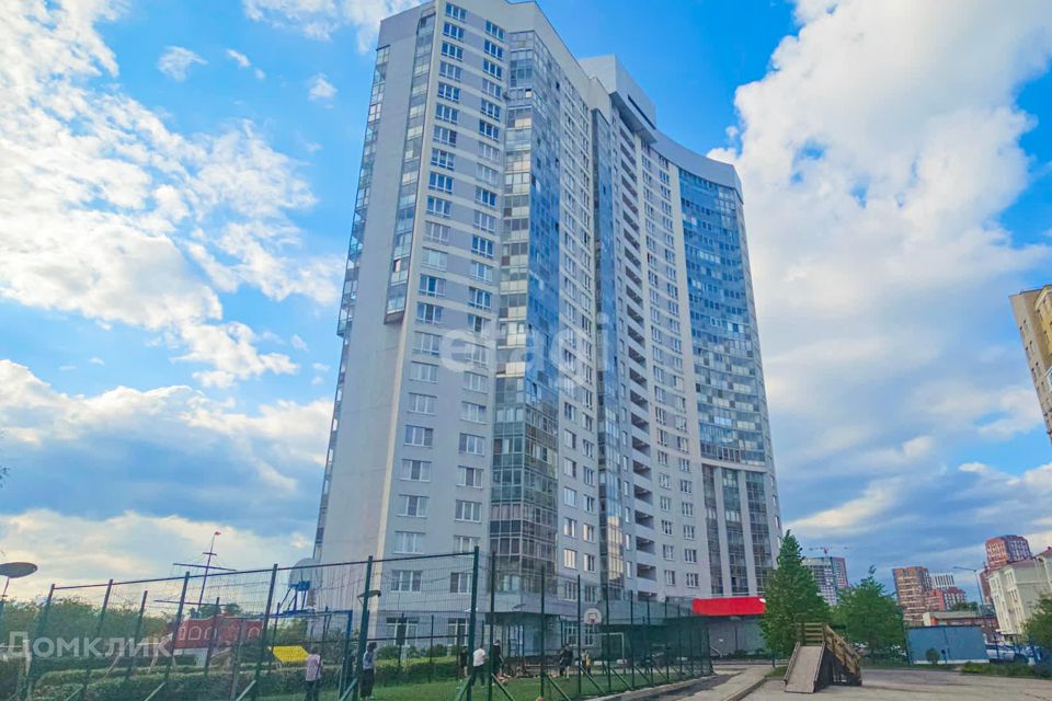Продаётся 1-комнатная квартира, 48.8 м²