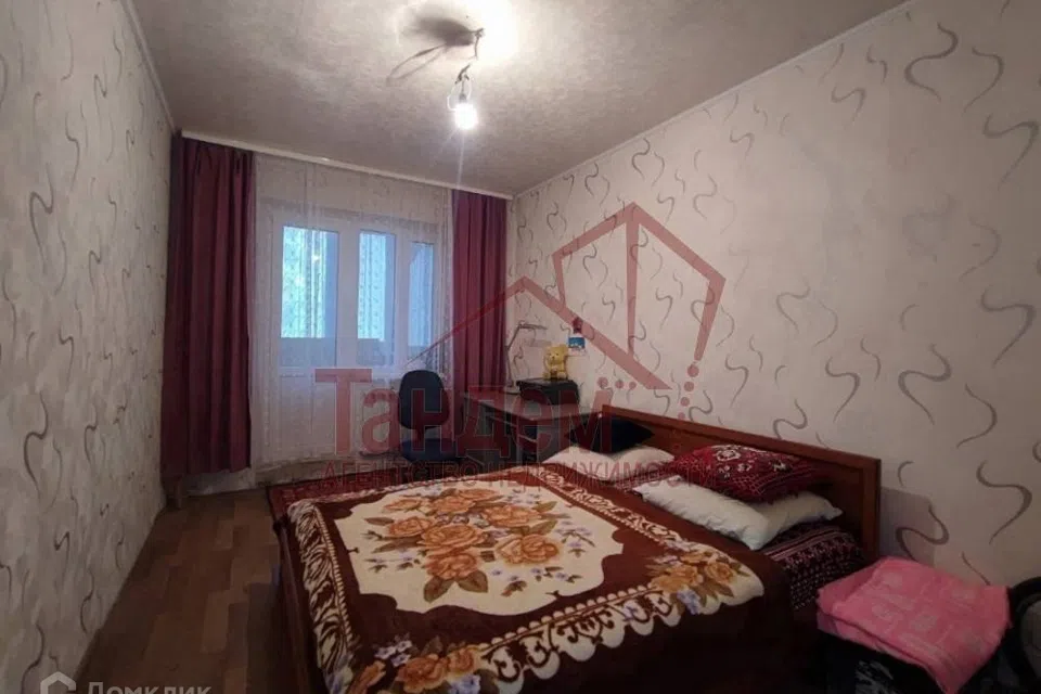 Продаётся 4-комнатная квартира, 81 м²