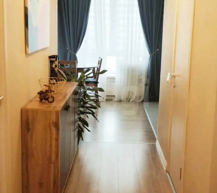 Продаётся 3-комнатная квартира, 57.8 м²