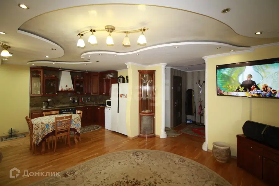 Продаётся 2-комнатная квартира, 85 м²