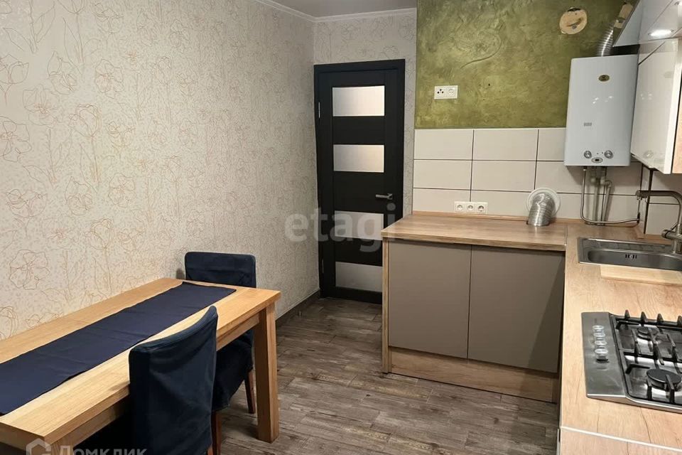 Продаётся 1-комнатная квартира, 47 м²