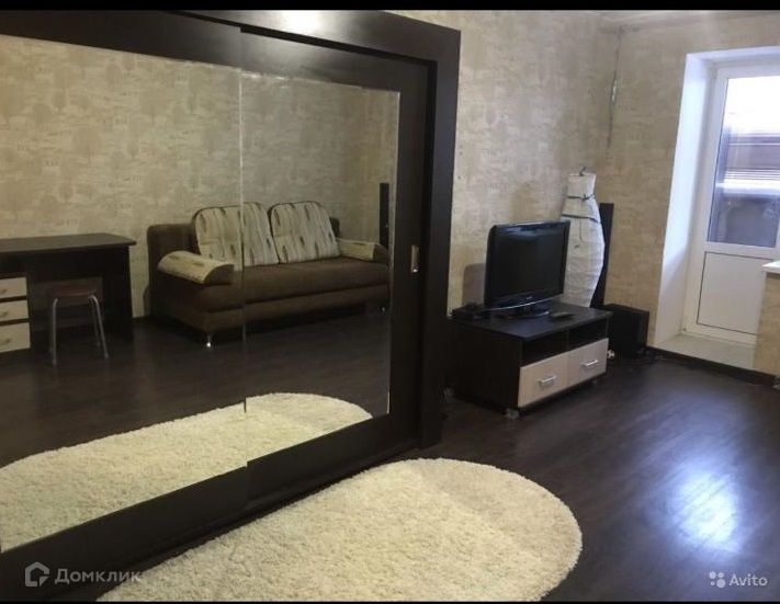 Сдаётся 1-комнатная квартира, 40 м²