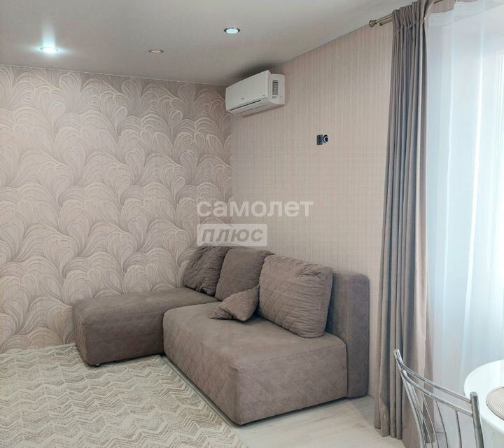 Продаётся 2-комнатная квартира, 64.4 м²