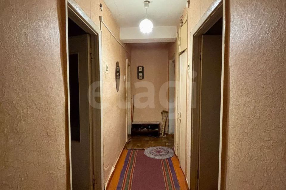 Продаётся 3-комнатная квартира, 51.3 м²