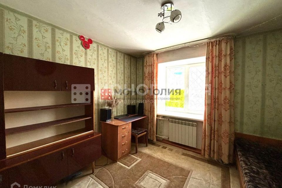 Продаётся 1-комнатная квартира, 43.3 м²