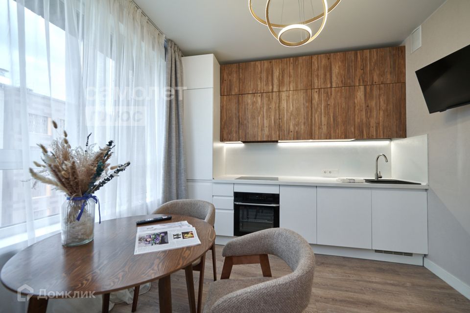 Сдаётся 2-комнатная квартира, 53 м²