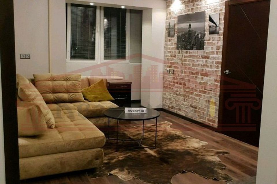 Сдаётся 2-комнатная квартира, 52 м²