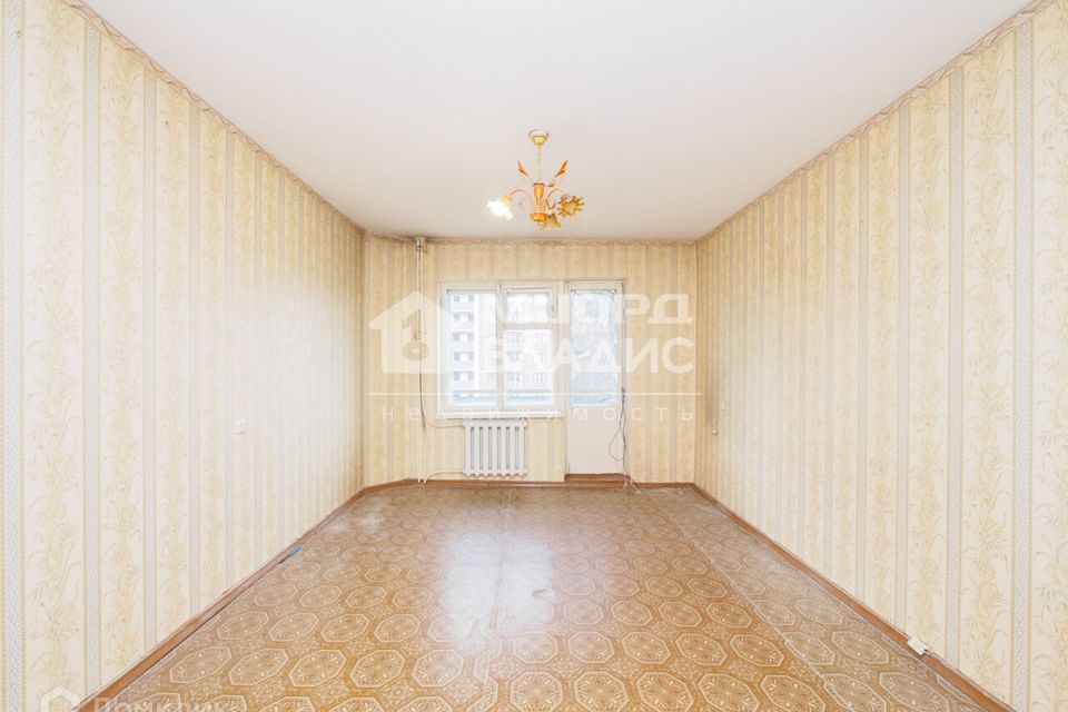 Продаётся 1-комнатная квартира, 37.3 м²