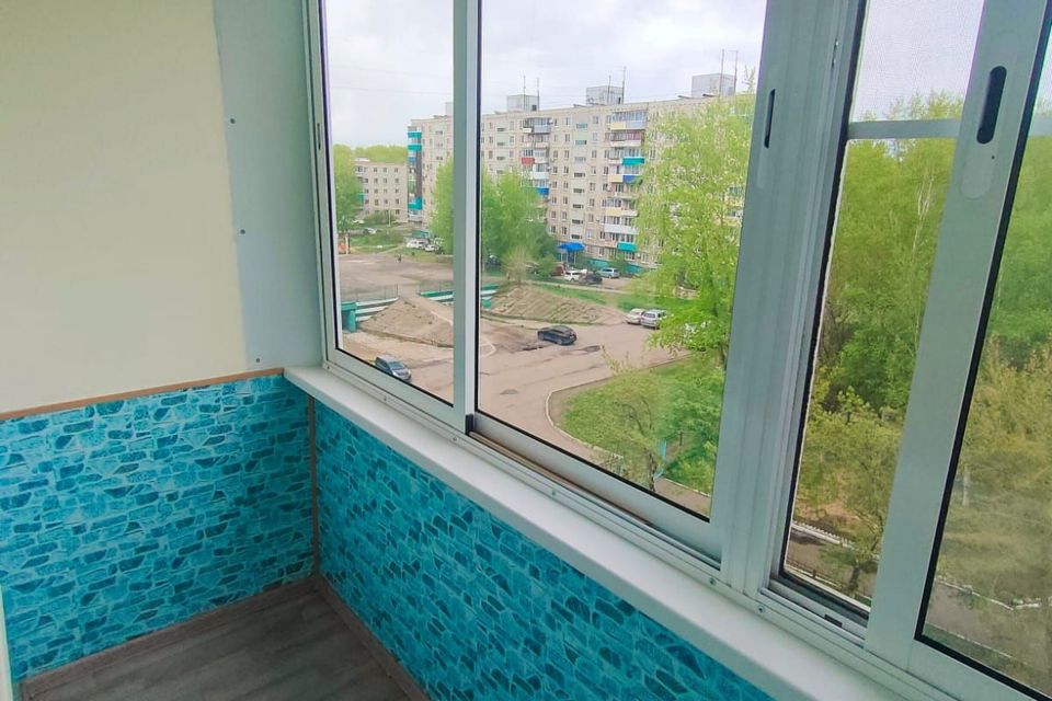 Продаётся 3-комнатная квартира, 61.3 м²