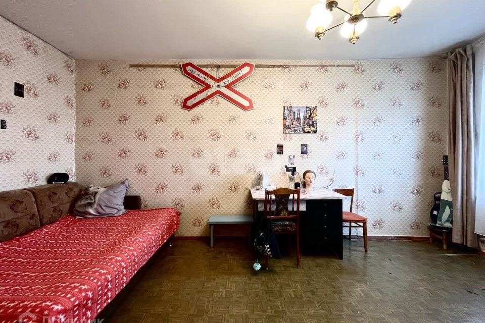 Продаётся 1-комнатная квартира, 37.6 м²