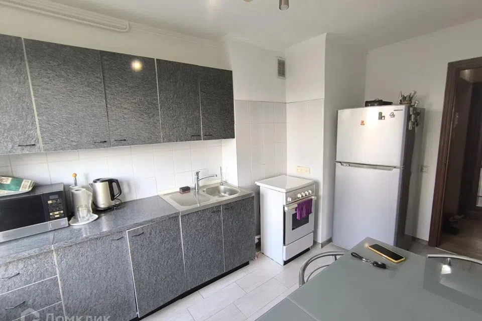 Продаётся 3-комнатная квартира, 64 м²
