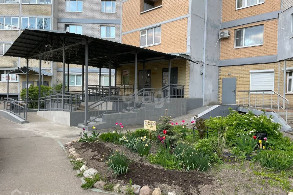 Продаётся 2-комнатная квартира, 64 м²