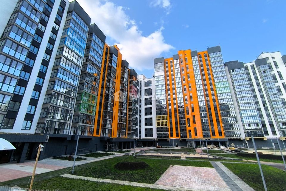 Продаётся 2-комнатная квартира, 71.3 м²