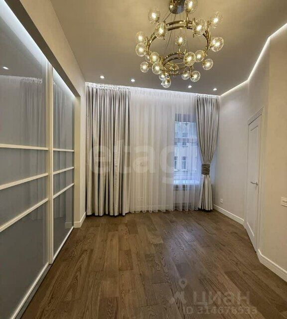 Продаётся 2-комнатная квартира, 65.3 м²