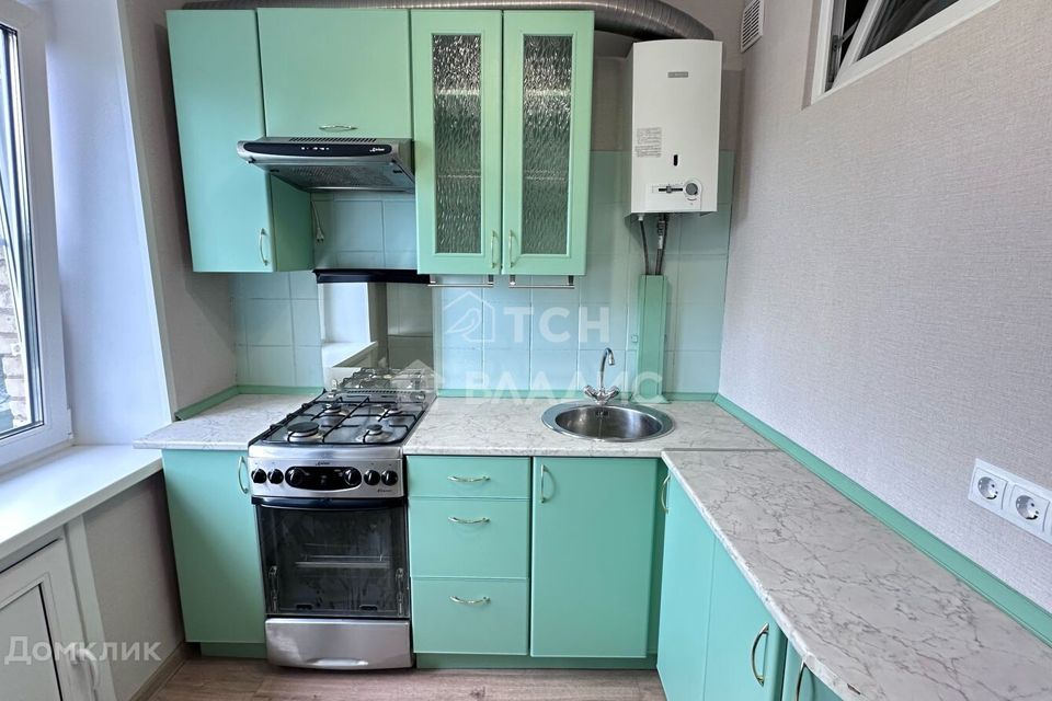 Продаётся 3-комнатная квартира, 50.2 м²