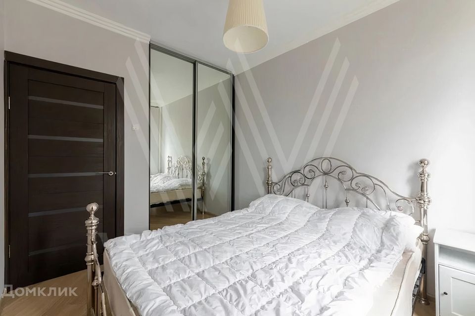 Продаётся 3-комнатная квартира, 70.4 м²