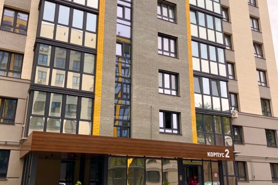 Продаётся 2-комнатная квартира, 65.8 м²