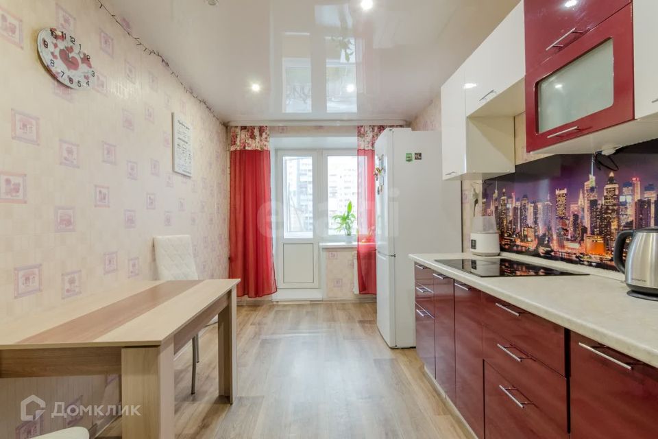 Продаётся 2-комнатная квартира, 56.2 м²