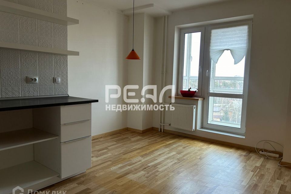 Продаётся 1-комнатная квартира, 39.7 м²