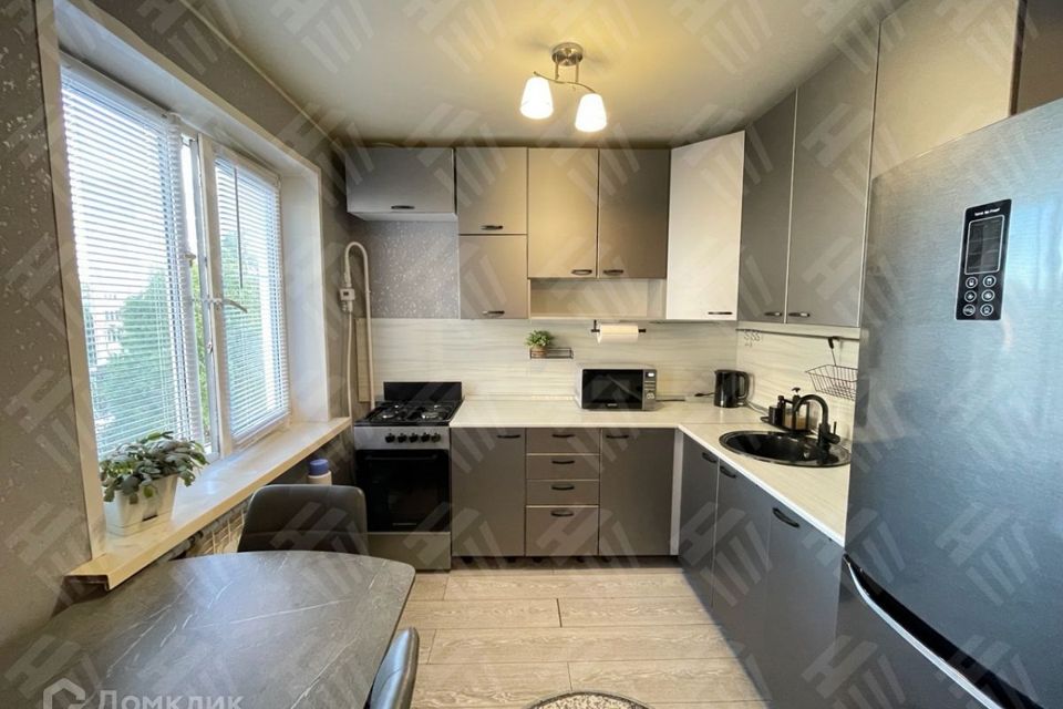 Продаётся 2-комнатная квартира, 41.3 м²