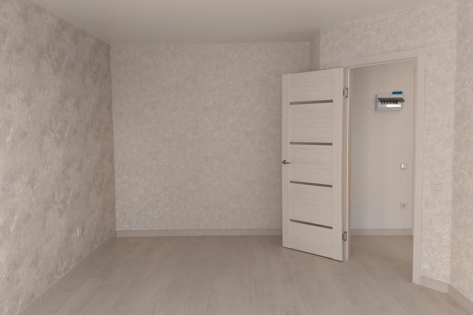 Продаётся 1-комнатная квартира, 43 м²