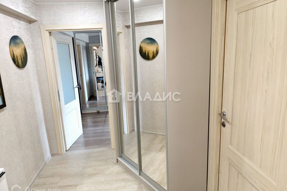 Продаётся 3-комнатная квартира, 56.5 м²