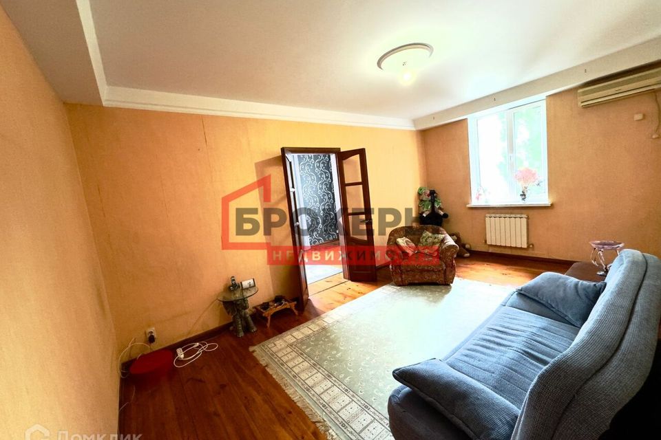Продаётся 3-комнатная квартира, 74.5 м²