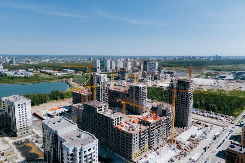 Продаётся 2-комнатная квартира, 63 м²