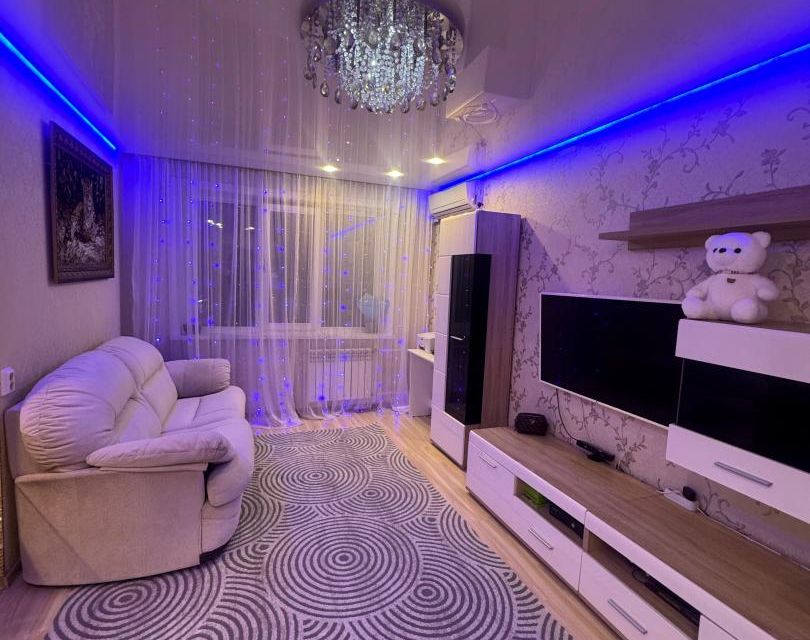 Продаётся 3-комнатная квартира, 72 м²