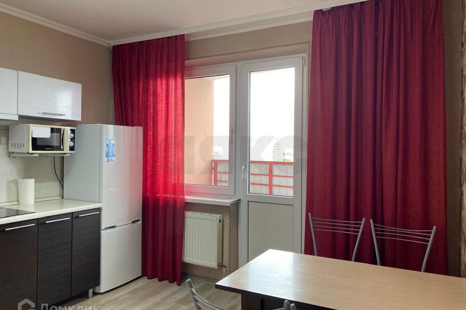 Продаётся 1-комнатная квартира, 38.4 м²