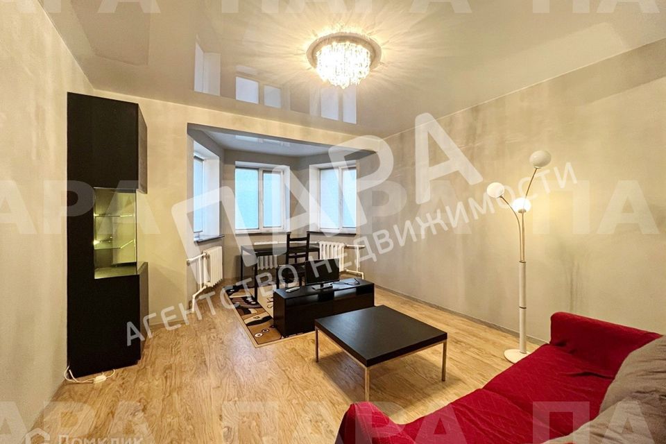 Сдаётся 2-комнатная квартира, 60 м²