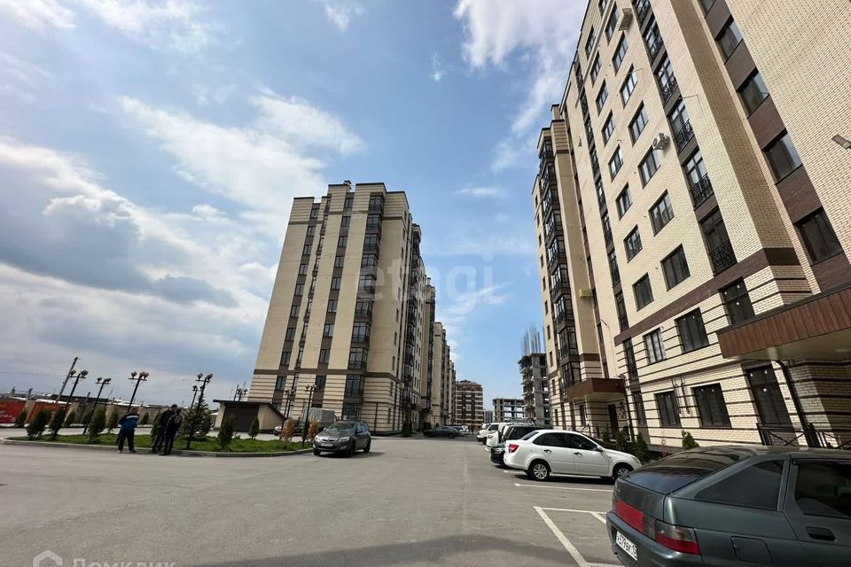 Продаётся 3-комнатная квартира, 93 м²