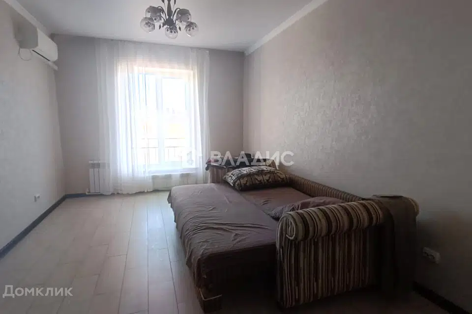 Продаётся 1-комнатная квартира, 48 м²