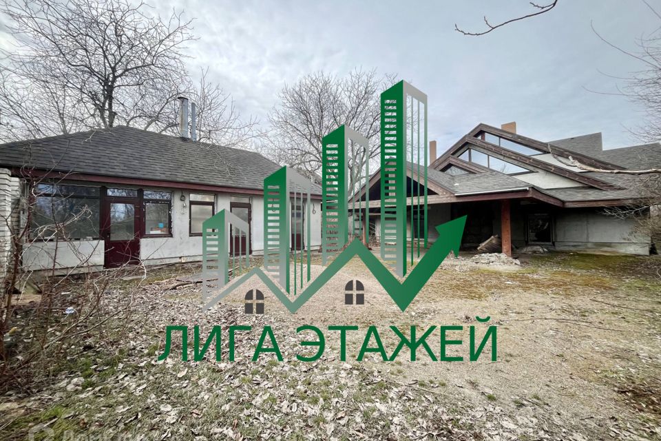 Продаётся 2-этажный дом, 550 м²