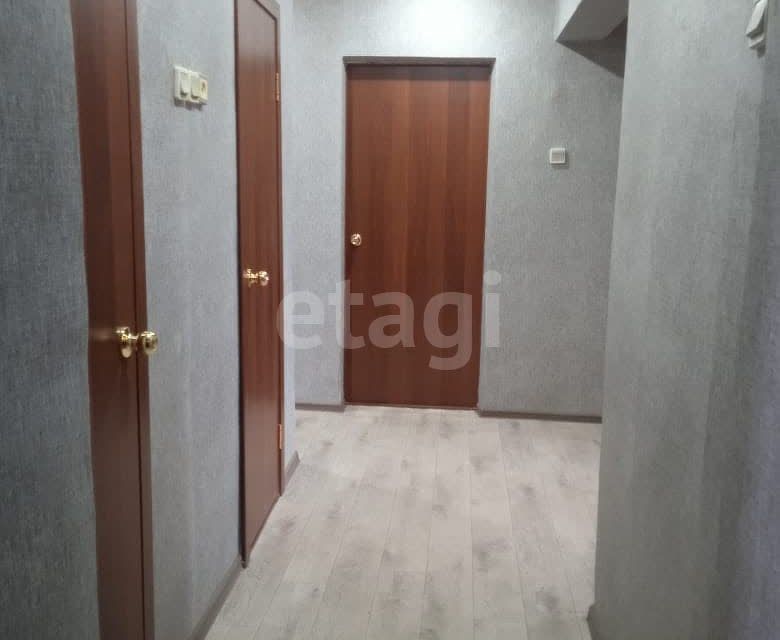 Продаётся 3-комнатная квартира, 60 м²