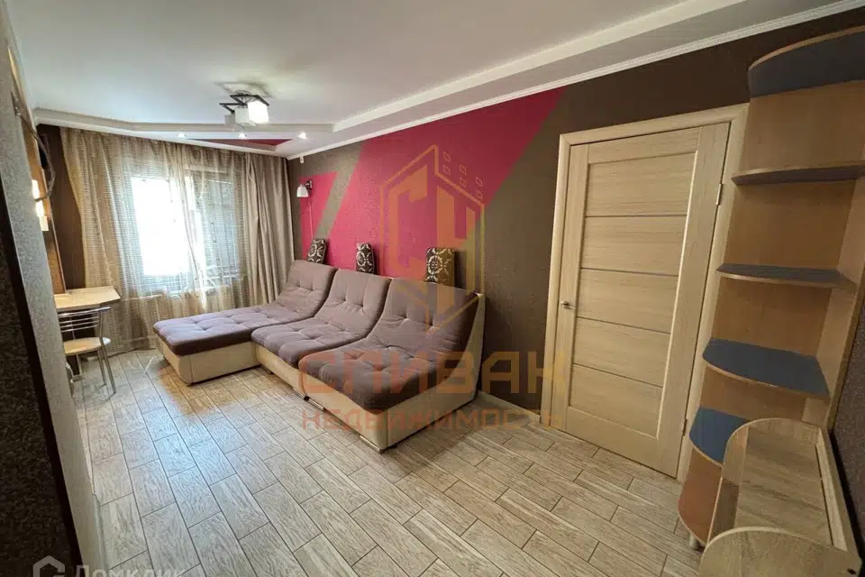 Продаётся 3-комнатная квартира, 57.7 м²