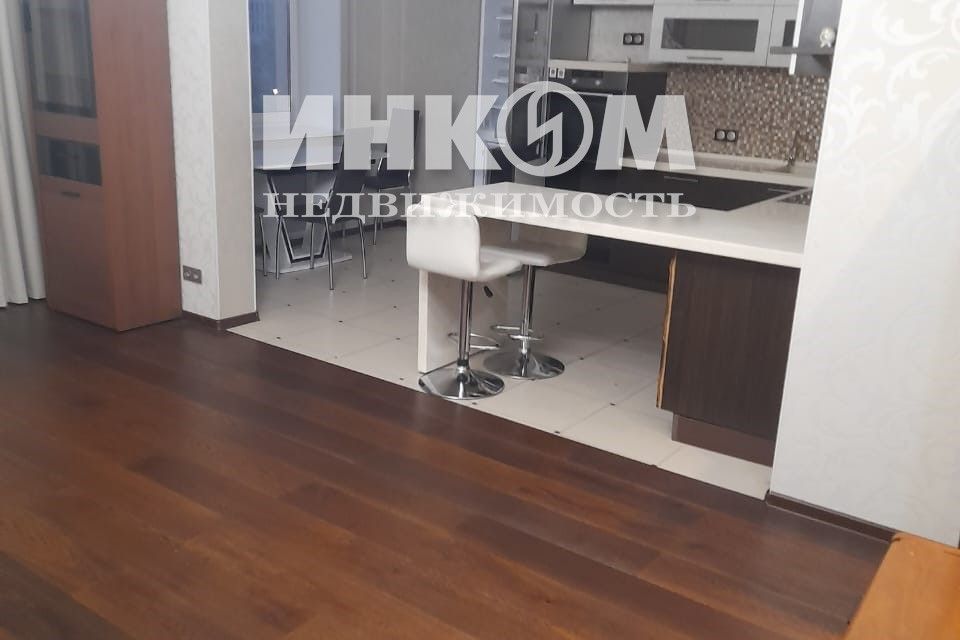 Сдаётся 3-комнатная квартира, 100 м²