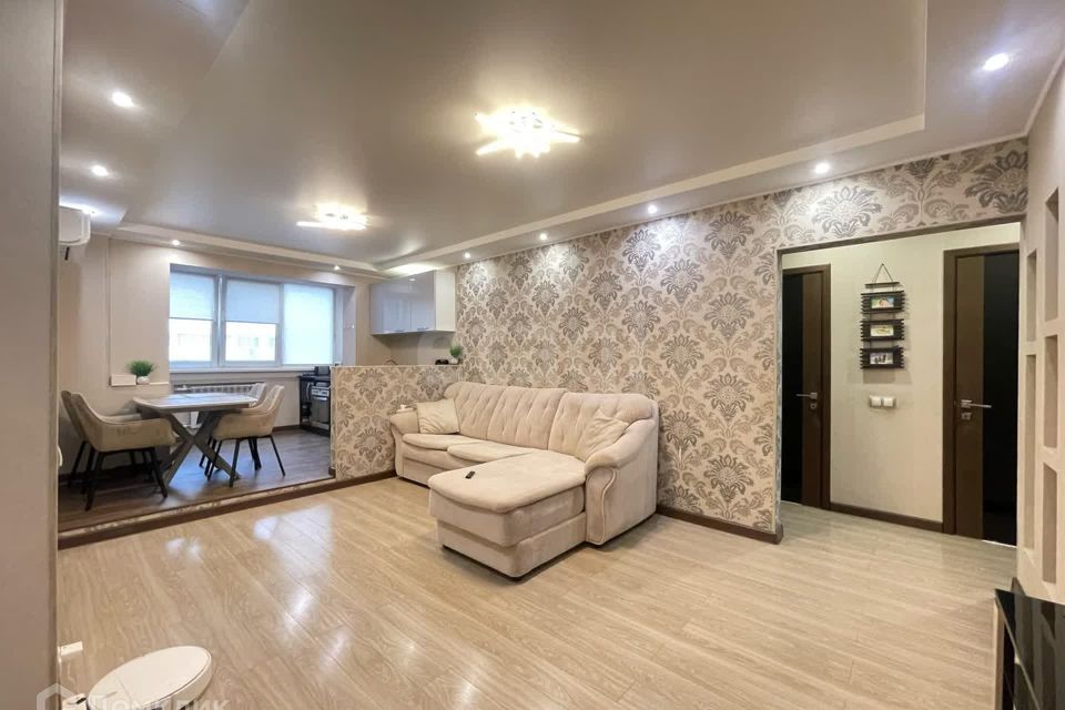 Продаётся 3-комнатная квартира, 69.8 м²