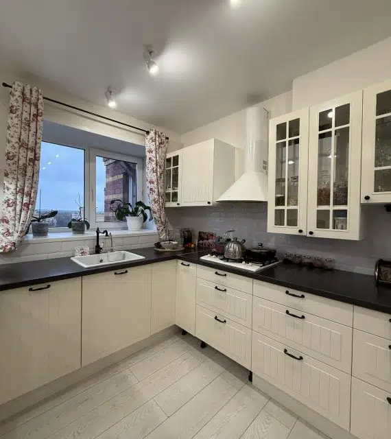 Продаётся 2-комнатная квартира, 67.7 м²