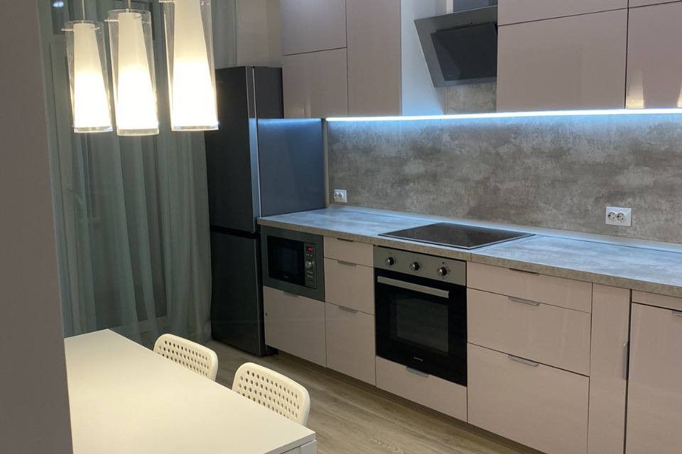 Сдаётся 3-комнатная квартира, 80 м²