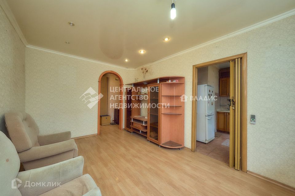 Продаётся 3-комнатная квартира, 59.9 м²